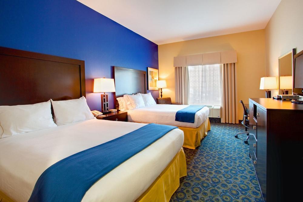 Holiday Inn Express Hotel & Suites Lake Elsinore, An Ihg Hotel Екстериор снимка