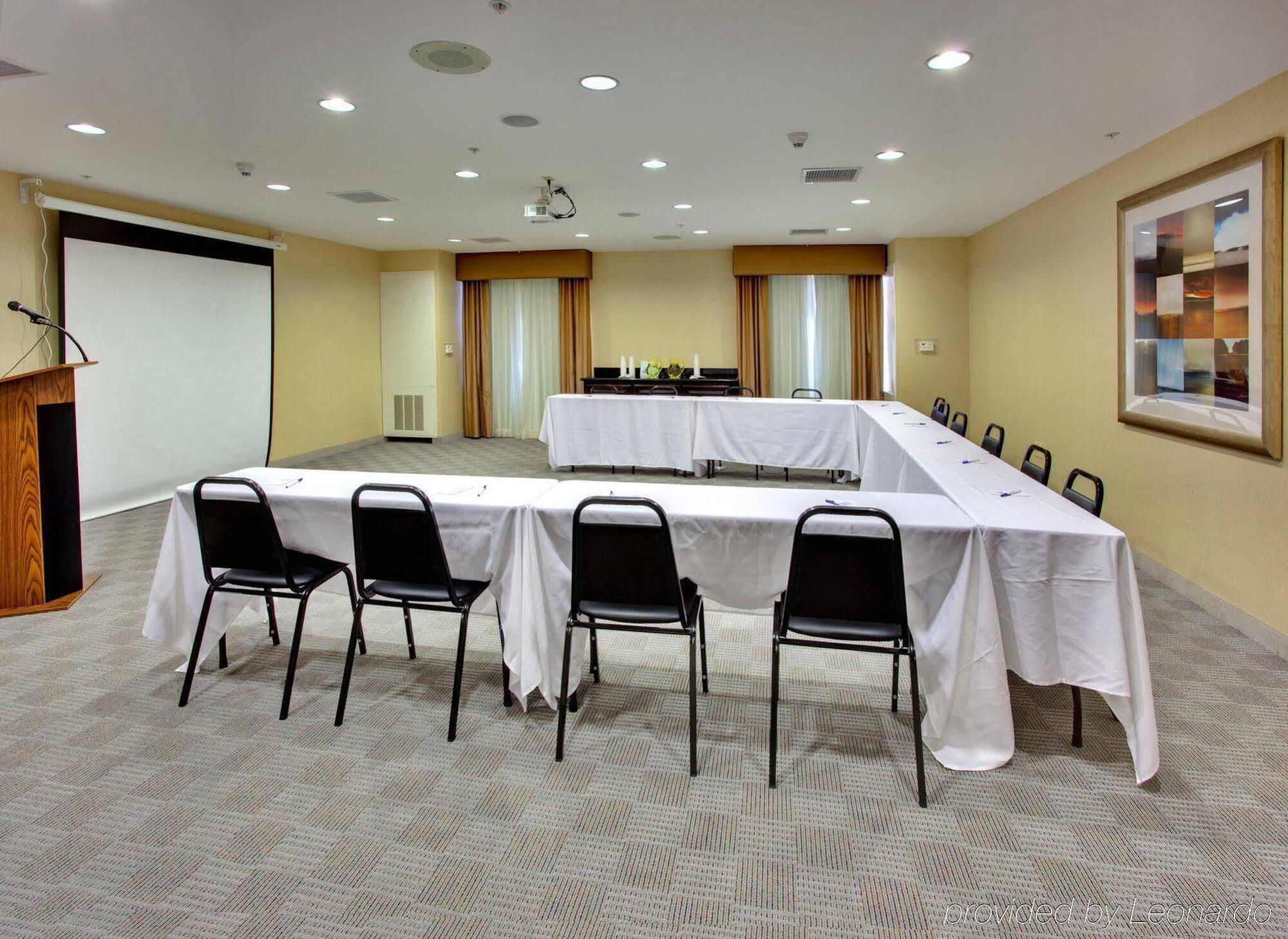 Holiday Inn Express Hotel & Suites Lake Elsinore By Ihg Екстериор снимка